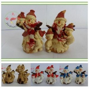 Snowman with scarf Family Figurine